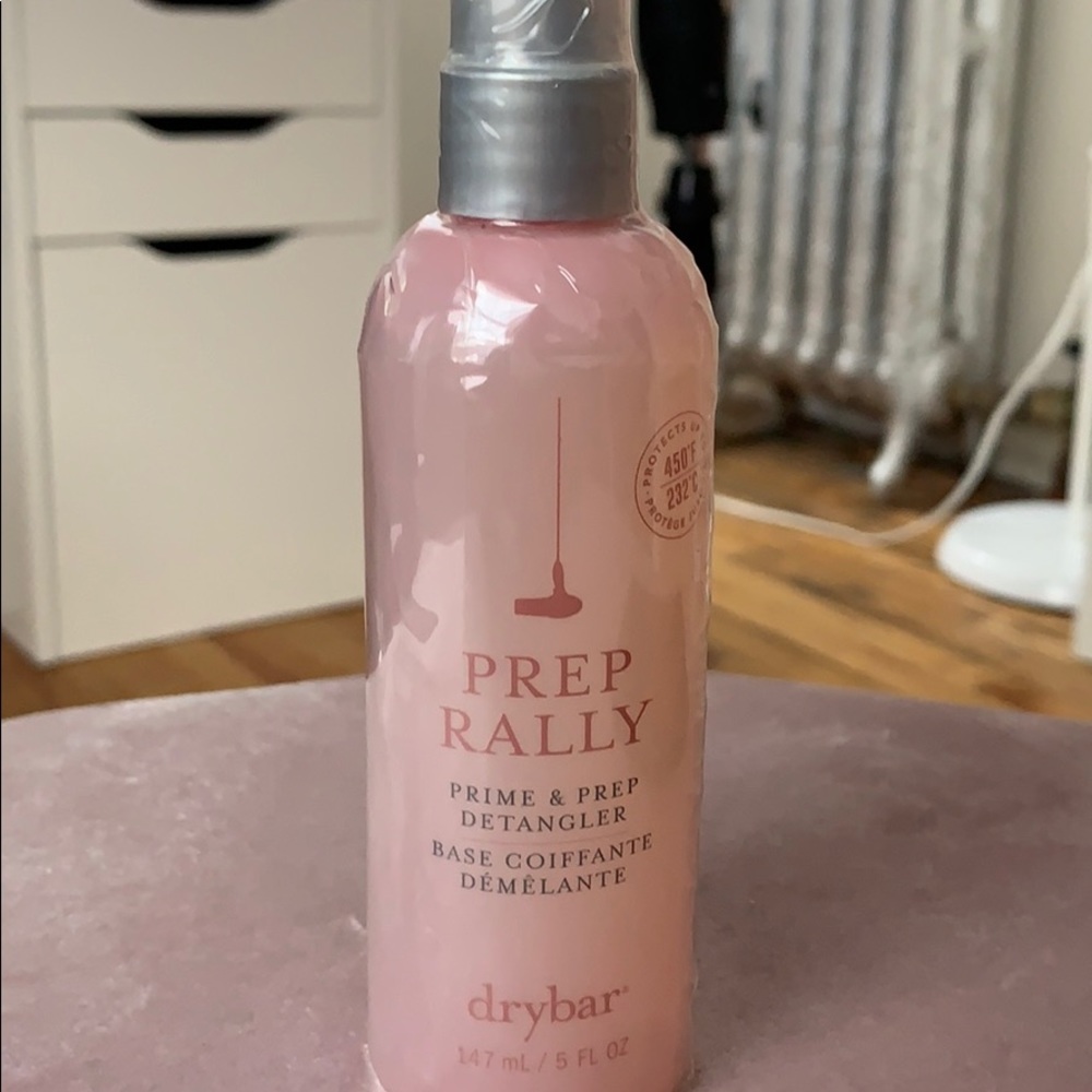 DryBar Prep Rally detangling spray - Picture 2 of 3